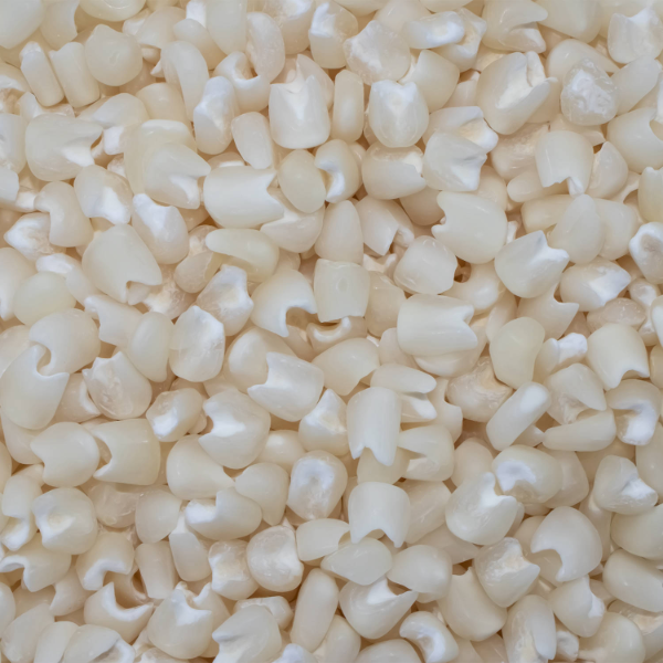 whole degermed corn-white